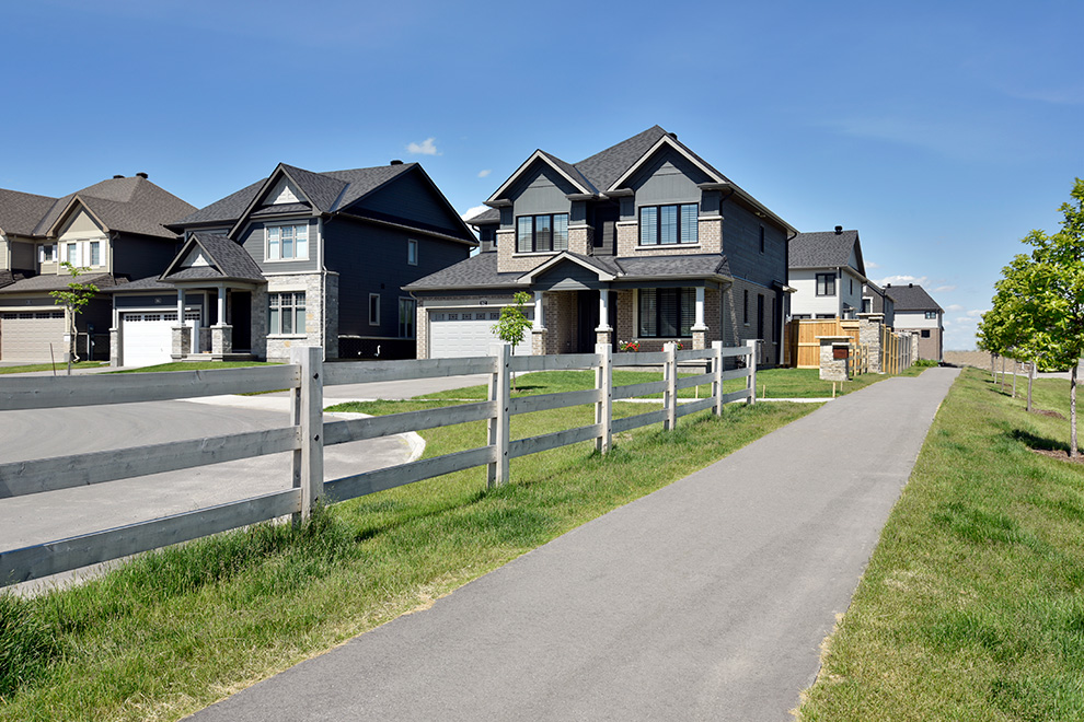Single Family Homes in Mahogany – a community in Manotick, by Minto Communities