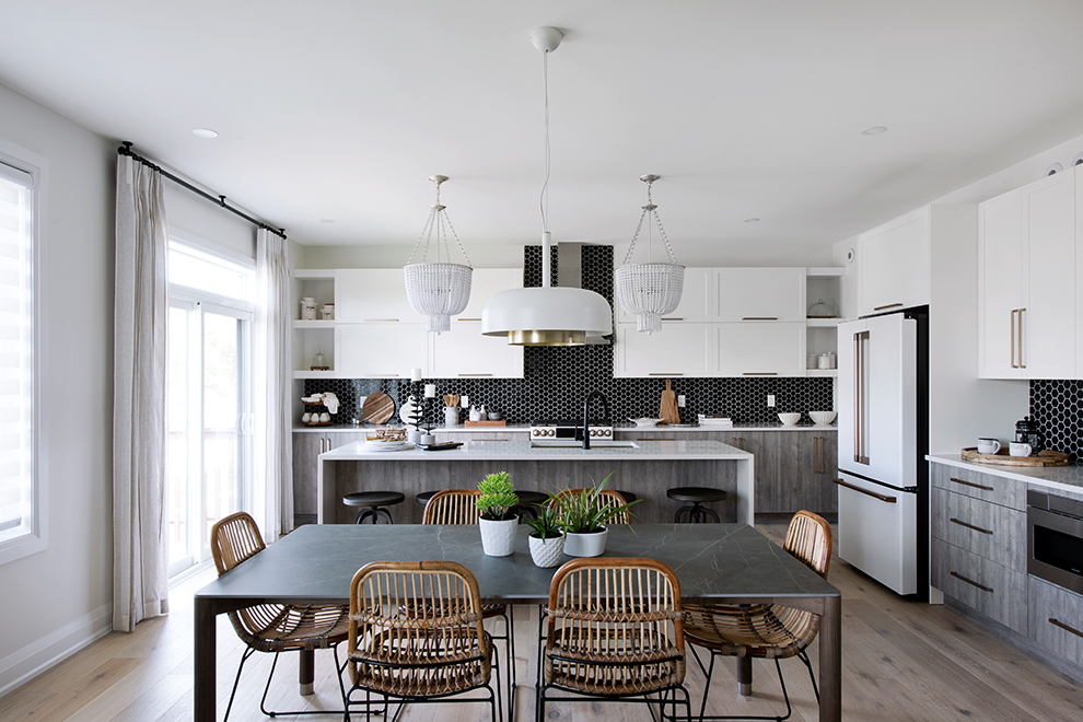 Noble - Single Family Home - Breakfast area and kitchen