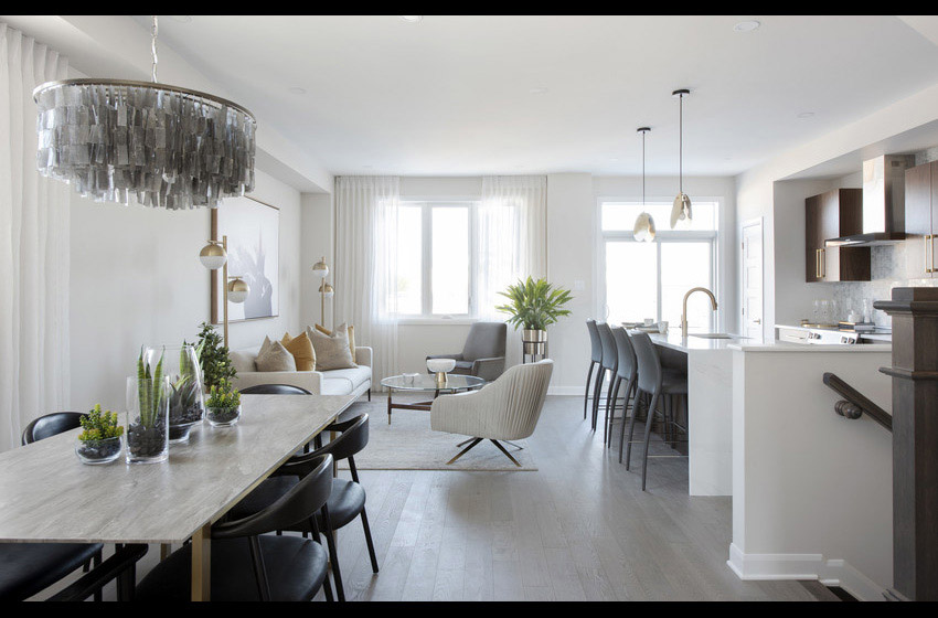 Monterey End - Executive Townhome - Living Room