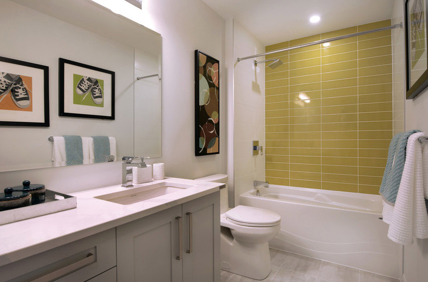 Laguna - Executive Townhome - Bathroom