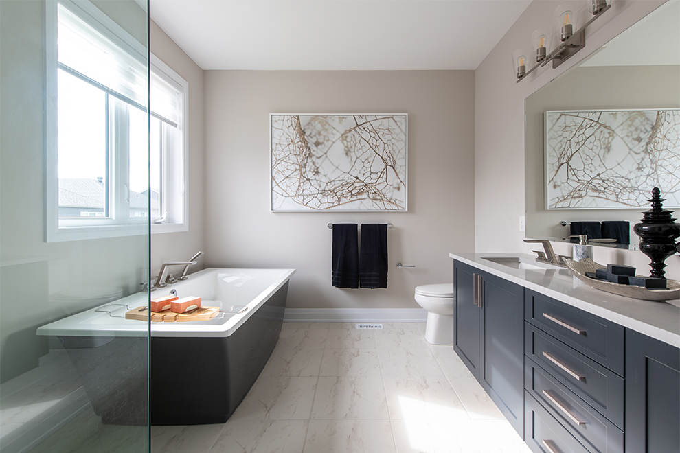 Single Family Home | Frontenac | Bathroom