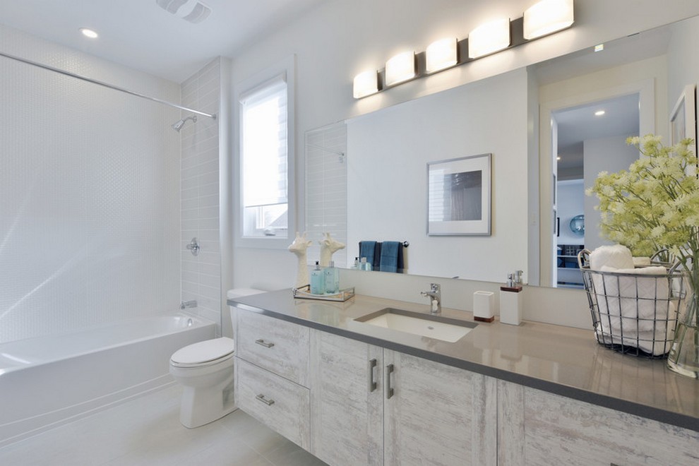 Heartwood - Single Family Home - Bathroom