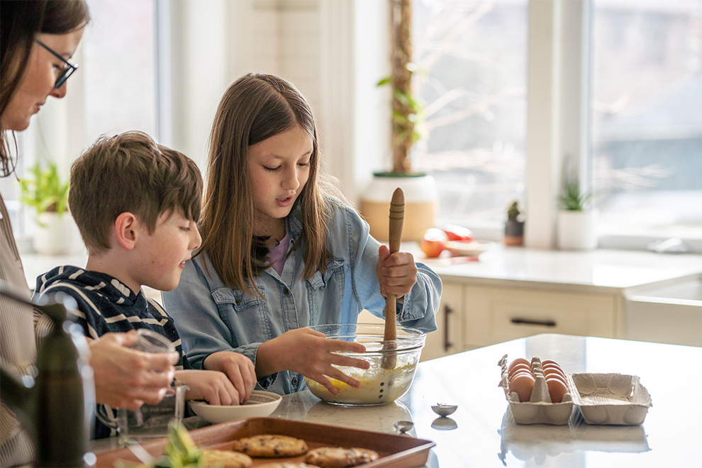 Kids baking at home