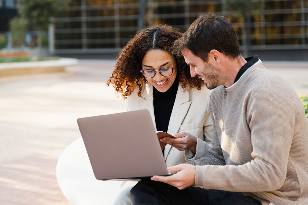 Couple on a computer