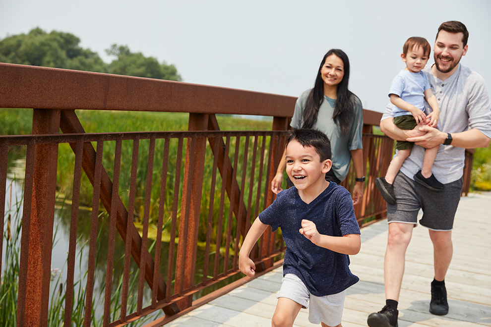 Family near Carp River, Kanata