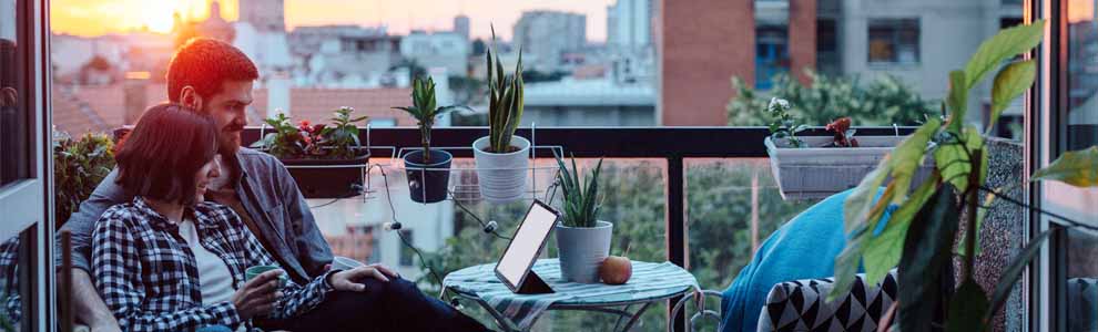 How to Make DIY Pallet Planters and Decorate the Balcony Creative