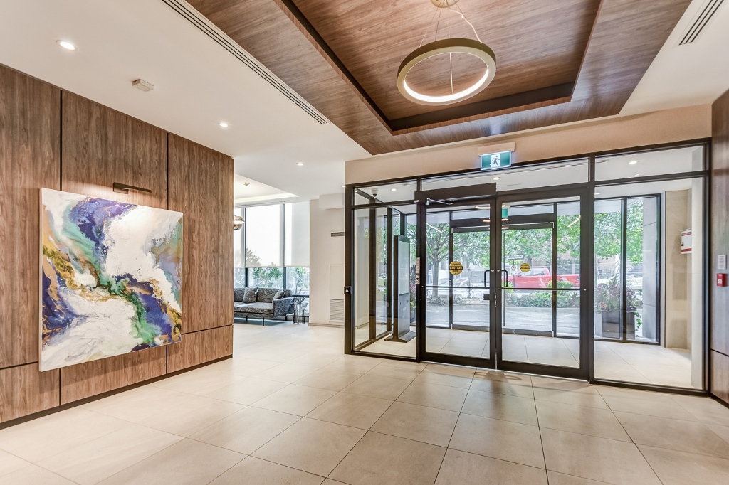 The ROE Apartments Yonge & Eglinton Boutique Rentals Minto Apartments