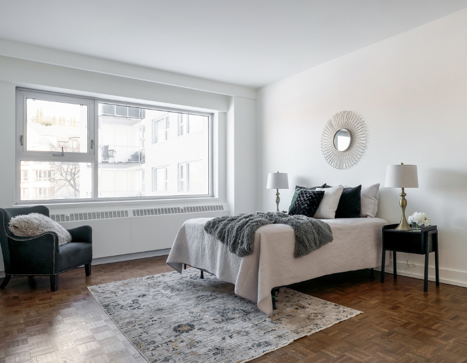 Le 4300 - 4 1/2 (2 Bedroom) 4