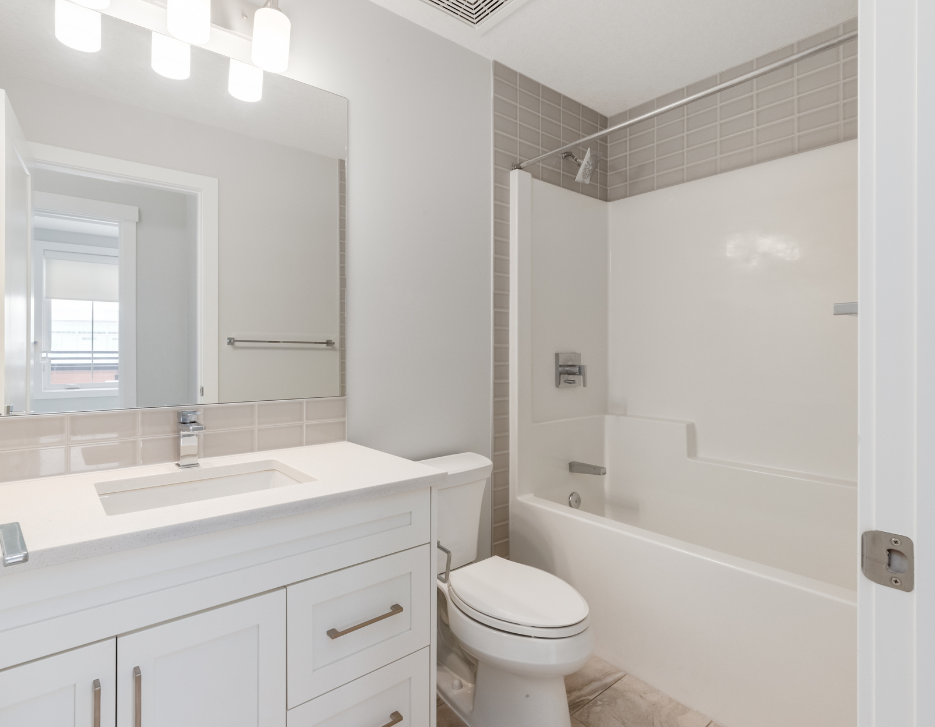 The Quarters - One Bedroom Suites 5