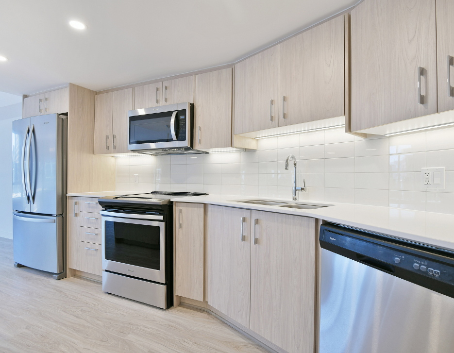 The Carlisle - One Bedroom Suites 3