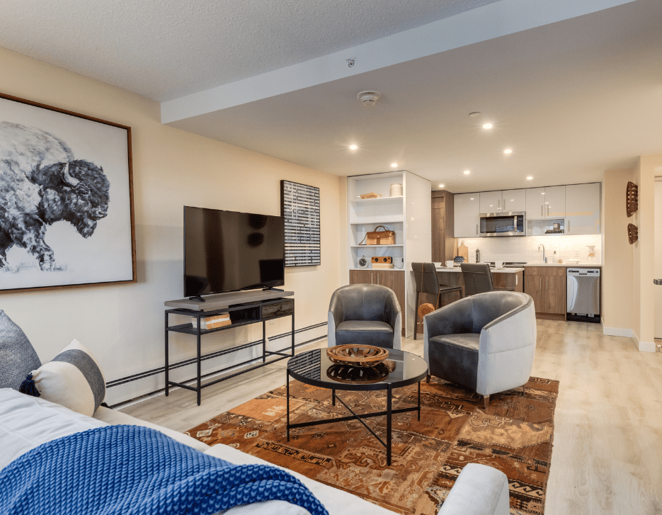 The International - One Bedroom Suites 2