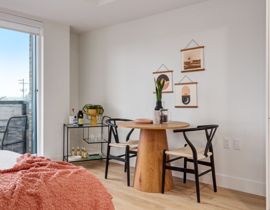 The Hyland - Studio Suites 4