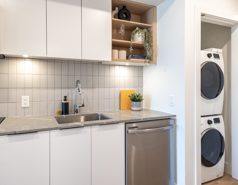 The Hyland - Studio Suites 3