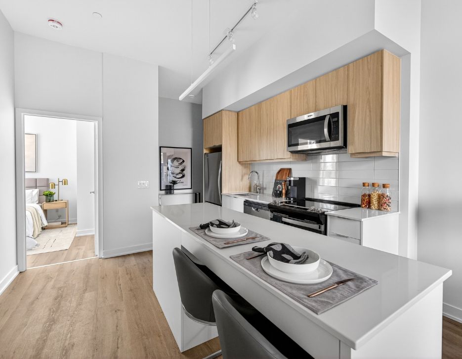 610 Martin Grove - Two Bedroom Suites 3