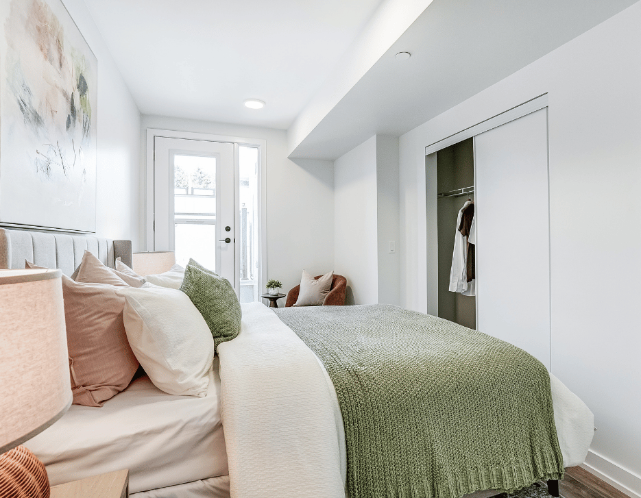The Towns at York Mills & Leslie - Two Bedroom Townhomes 5