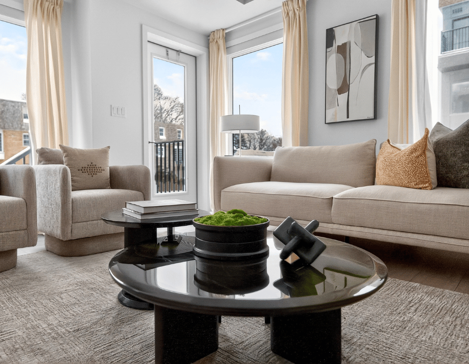 The Towns at York Mills & Leslie - Three Bedroom Townhomes 5